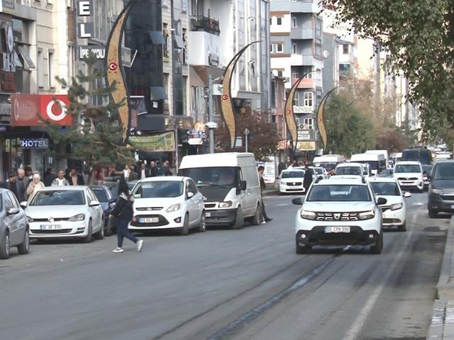 Nüfusu 100 bin olan ilde araç sayısı 54 bin