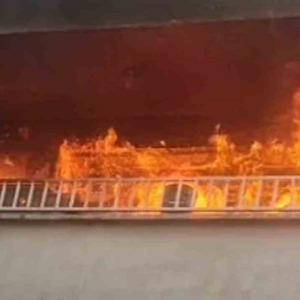 Şanlıurfa’da korkutan yangın: Apartman dairesi alev alev yandı