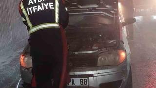 Aydın’da alt geçitte araç yangını