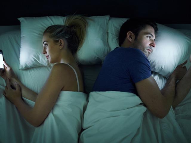 Sosyal medya kullanan evliler dikkat! Emsal karar