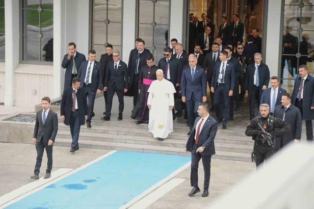 Papa 14. Leo, Türkiye’den ayrıldı 1
