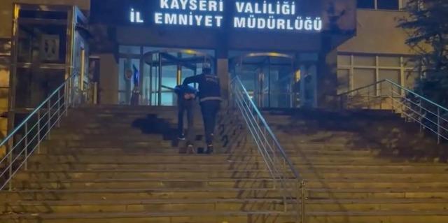 12 yıl kesinleşmiş hapsi bulunan uyuşturucu taciri yakalandı 1