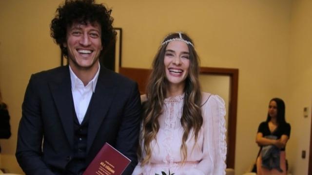 Müge Boz ve Caner Erdeniz Türkiye'yi terk etti! İşte sebebi