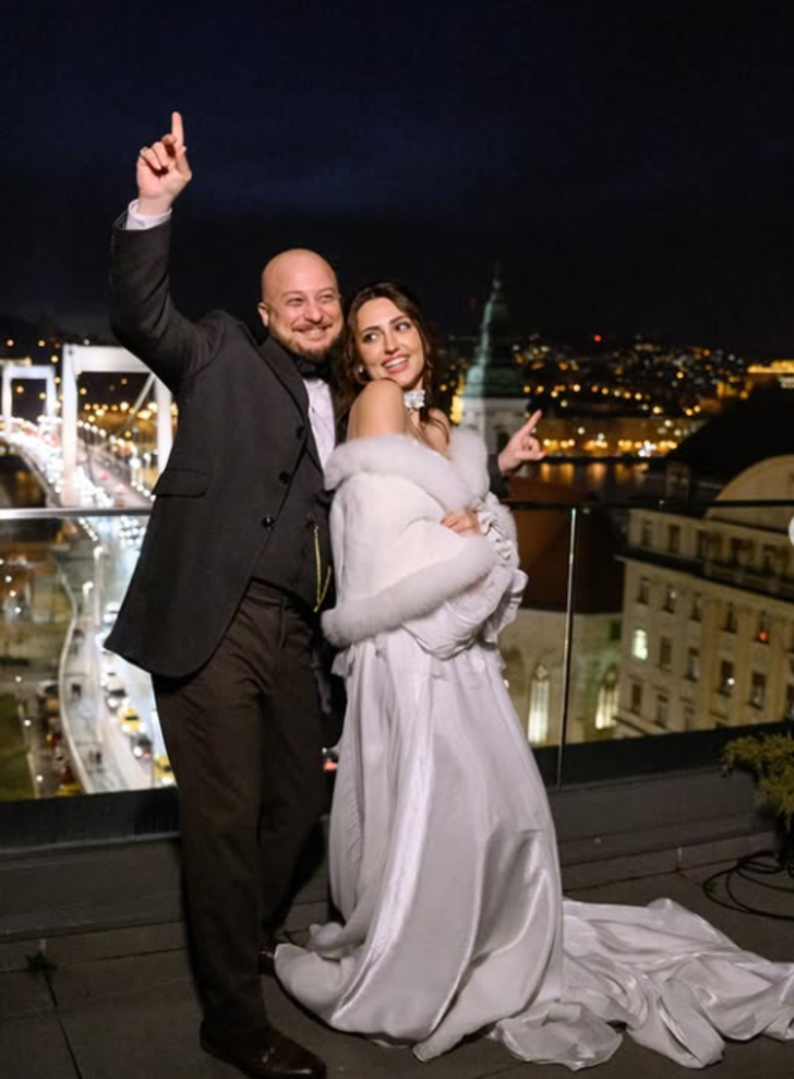 'Bir Zamanlar Çukurova'nın 'Gülten'i Selin Genç evlendi! G4