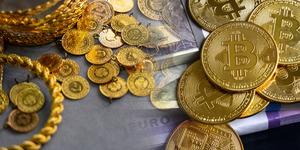 Bitcoin dibin dibini g&ouml;rd&uuml;! Altın 5 haftanın zirvesinde