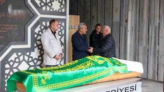 Devlet himayesinde yetişti, son yolculuğuna protokol uğurladı