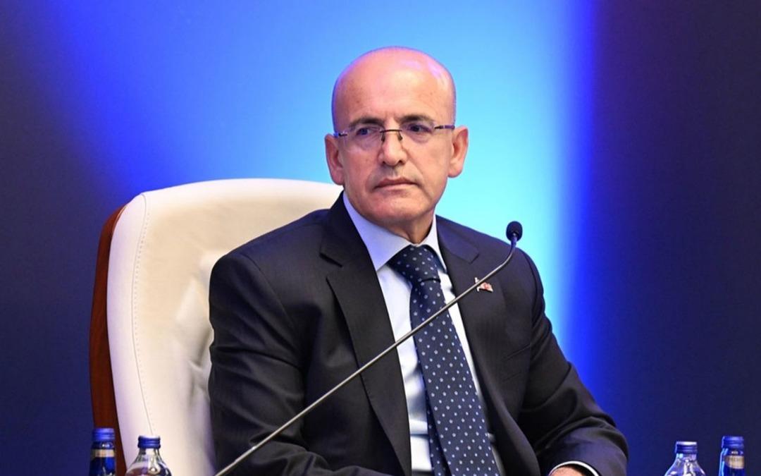 Bakan Şimşek ten büyüme yorumu! "Enflasyondaki düşüşü desteklemeye devam edecek" 3