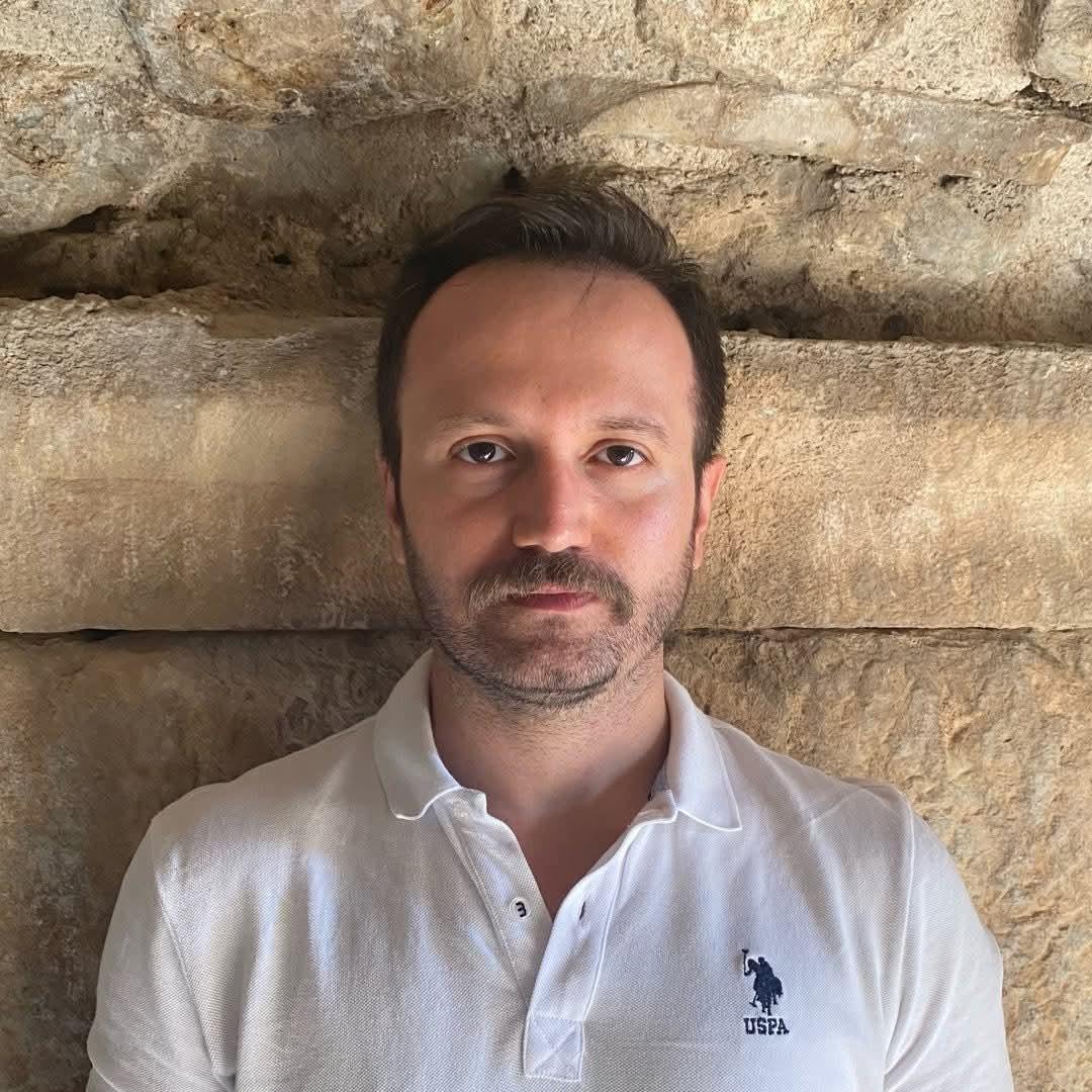 Eşiyle çocuğu ölürken onun başkasıyla ilişkisi ortaya çıkmıştı! Türkiye nin konuştuğu doktor cezaevinde intihar etti 4