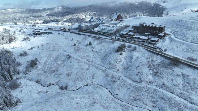 Uludağ’da kar kalınlığı 10 santimetreye yaklaştı 1