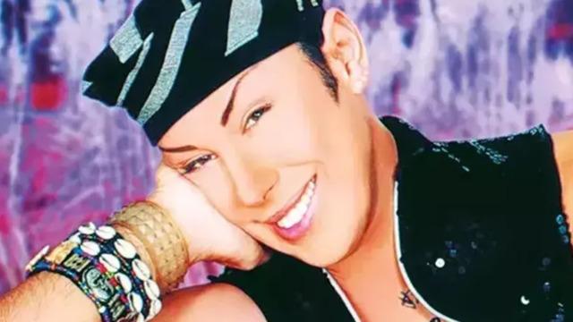 VJ Bülent yıllar sonra ortaya çıktı! İğrenç bir insan diyerek ahlaksız talebi ifşa etti