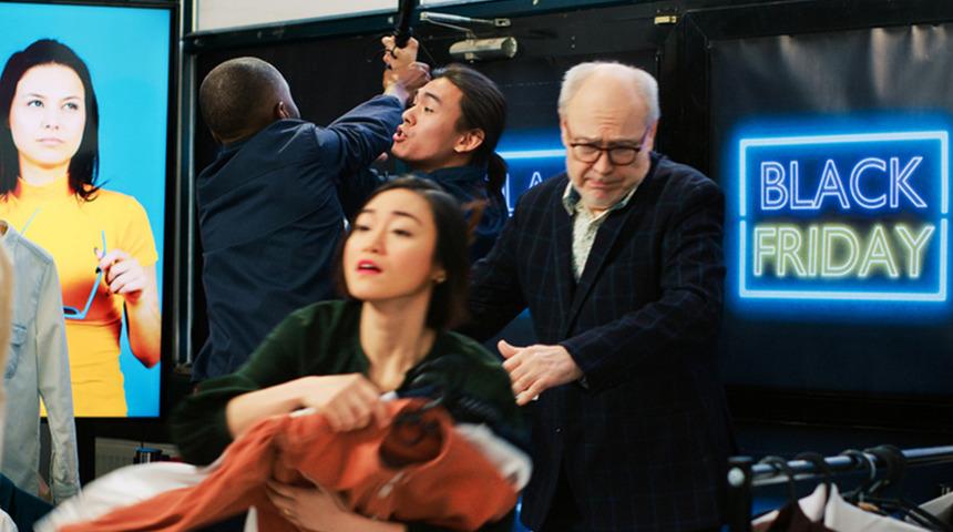 Black Friday’de her 4 kişiden 1’i bu tuzağa düştü! İndirim çılgınlığı mı, pişmanlık mı?