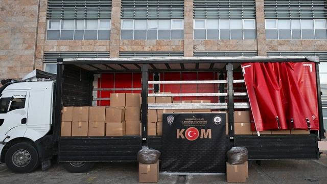 Kırşehir’de 3,5 ton kaçak tütün ele geçirildi