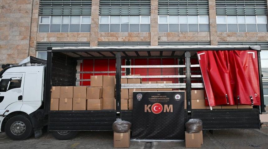 Kırşehir&rsquo;de 3,5 ton ka&ccedil;ak t&uuml;t&uuml;n ele ge&ccedil;irildi