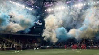 Galatasaraylı futbolcular saha zeminine çıktı! Fenerbahçelilerden büyük sürpriz geldi