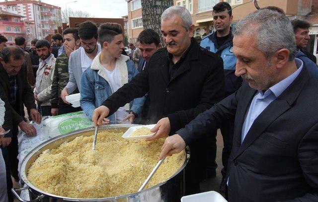 Osmancık’ta vatandaşa Çanakkale asker menüsü ikram edildi