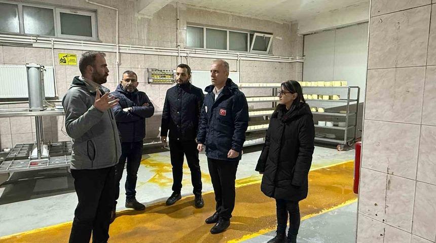 Bayburt&rsquo;ta s&uuml;t işleme ve peynir &uuml;retim tesisine &ccedil;evre denetimi