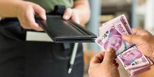 Yasak geliyor! İşin bir de maaş boyutu var 'O zaman d&uuml;şmesin' 