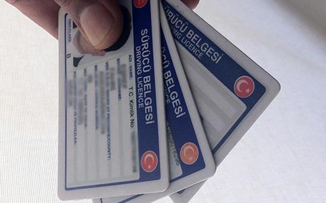 Mustafa Sarıg&uuml;l, Meclis&rsquo;te "ehliyet affı" &ccedil;ıkarılmasını istedi 1