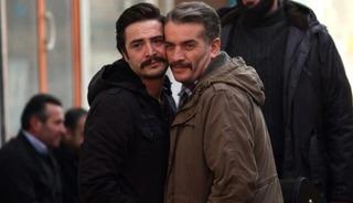 Günlerdir yoğun bakımda! Ünlü oyuncudan haber var