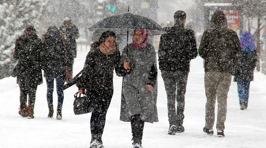 Meteoroloji'den o b&ouml;lgelere kar yağışı ve sağanak yağış uyarısı! Bug&uuml;n kar yağacak mı?