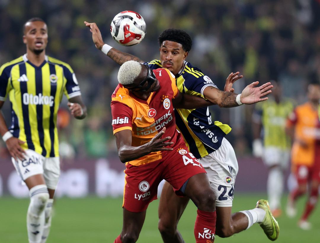 Victor Osimhen den Fenerbahçe derbisi sonrası art arda paylaşımlar! 1