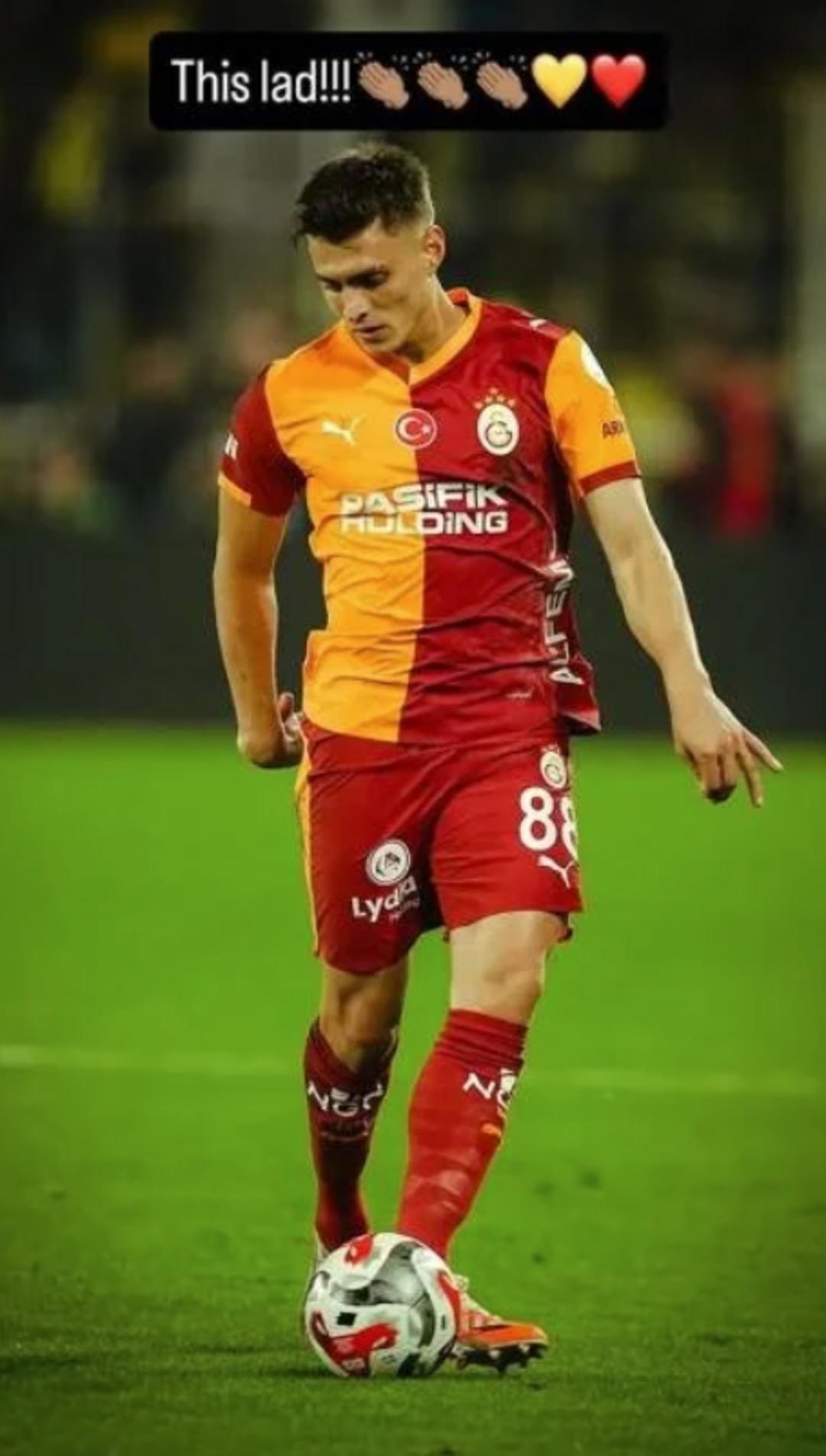 Victor Osimhen den Fenerbahçe derbisi sonrası art arda paylaşımlar! 4