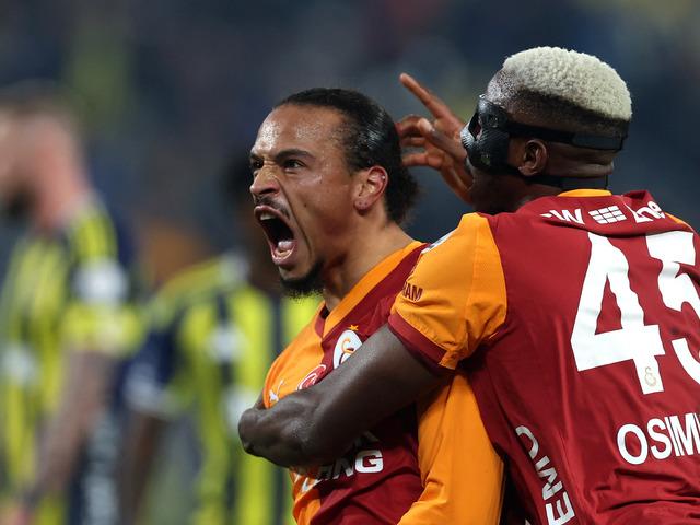 Victor Osimhen'den Fenerbahçe derbisi sonrası art arda paylaşımlar!