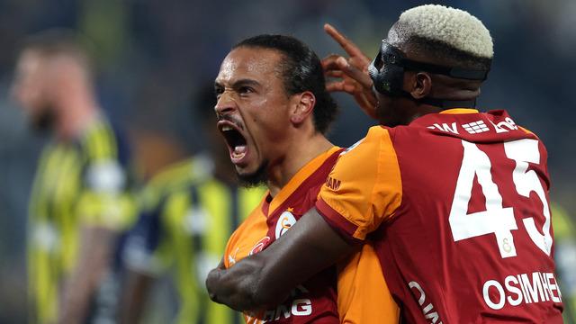 Victor Osimhen'den Fenerbahçe derbisi sonrası art arda paylaşımlar!