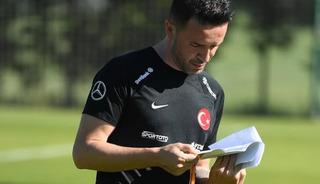 Eski milli futbolcu Gökhan Gönül gözaltına alındı