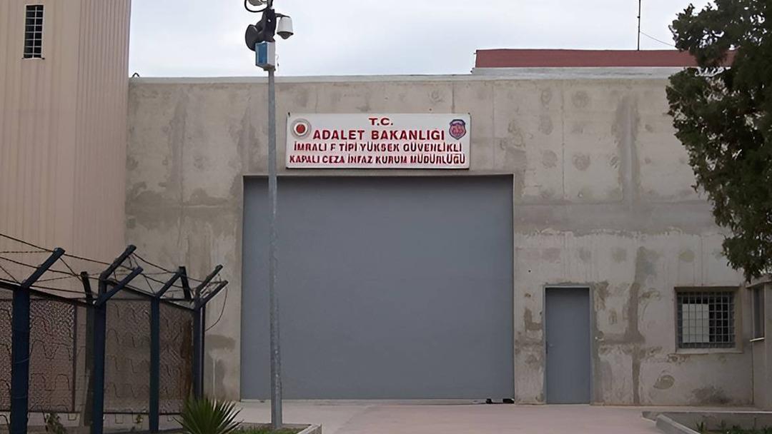 DEM Parti den sürpriz ziyaret! Heyet İmralı ya gitti 1