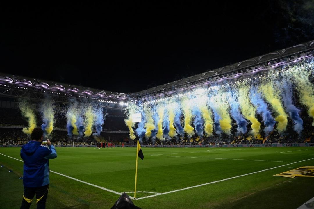 GERGİN 90 DAKİKA! VASAT MAÇ... 1