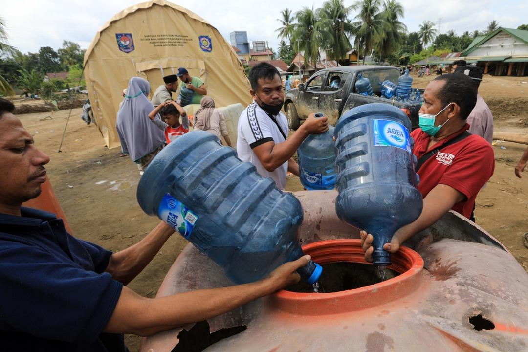 Güney Asya Atlantis e döndü! "Tarihi kriz" sayısız can aldı: Milyonlarca insanı etkiledi 3