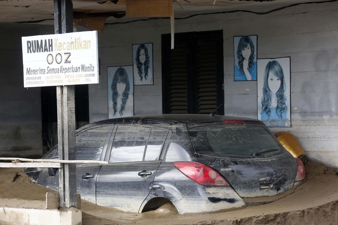 Güney Asya Atlantis e döndü! "Tarihi kriz" sayısız can aldı: Milyonlarca insanı etkiledi 7