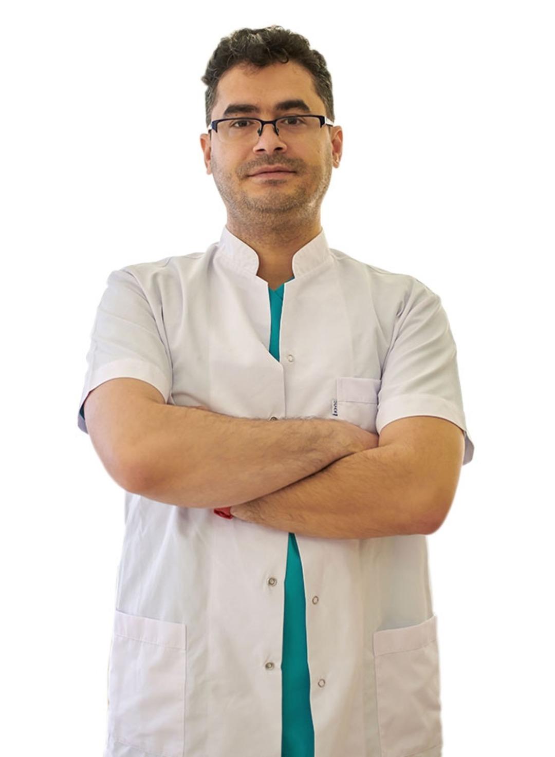 Ankara da feci kaza: Ünlü estetik doktoru Zülfü Akşit hayatını kaybetti! 1