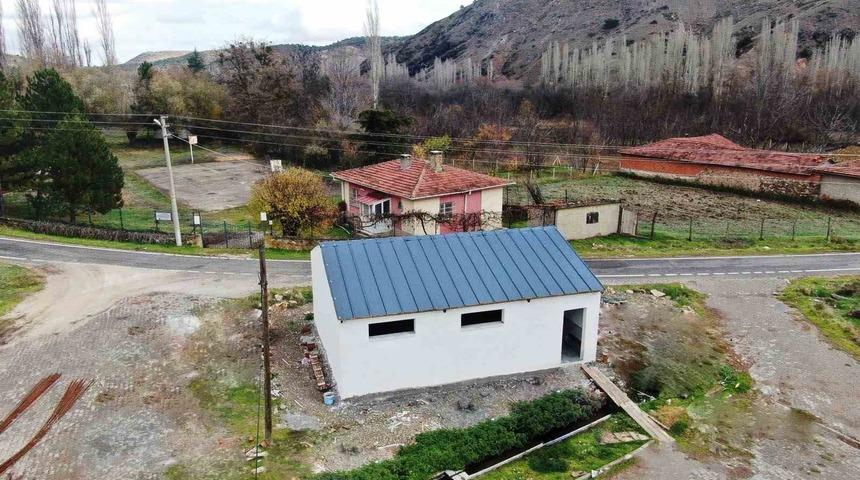 İnönü’de metruk haldeki halı yıkama yeri yenilenip vatandaşların hizmetine sunuldu