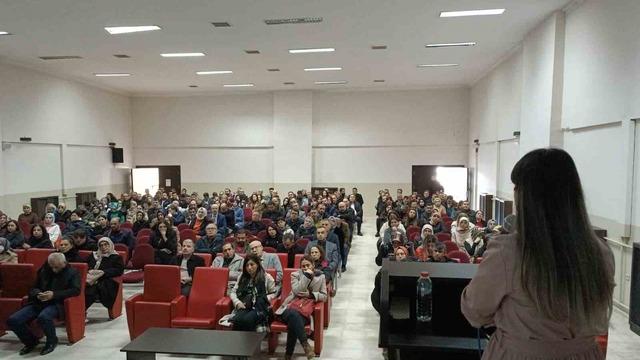 Elazığ’da öğretmenlere diyabet eğitimi