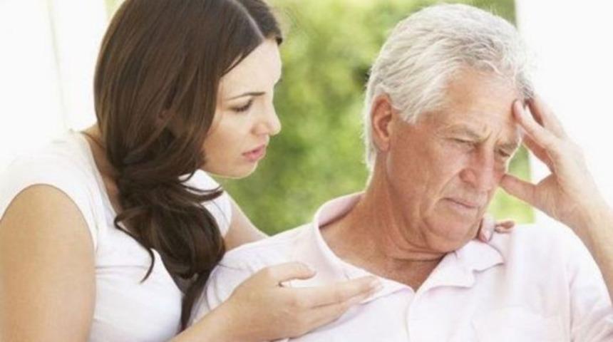 Yaşlıdır unutur demeyin!