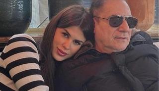 Göz kapaklarını aldırdı! Son halini paylaştı