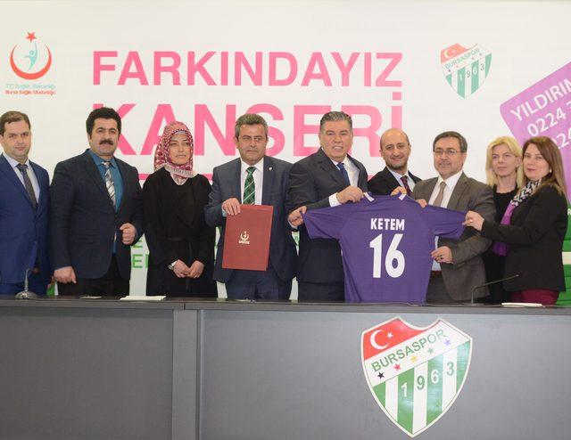 Bursaspor Kulübü'nden kansere farkındalık