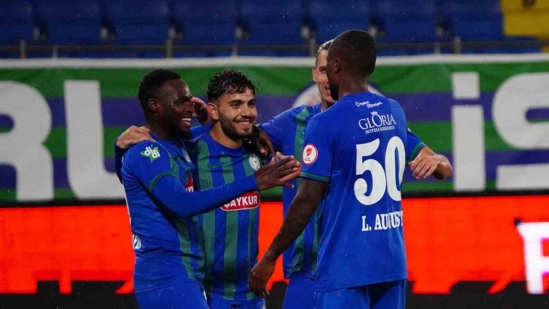 CANLI | Tümosan Konyaspor - Çaykur Rizespor maç anlatımı! Maç ne zaman? Saat kaçta ve hangi kanalda? - 06 Aralık 2025 2