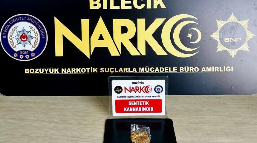 Bilecik’te uyuşturucu operasyonu: 2 gözaltı