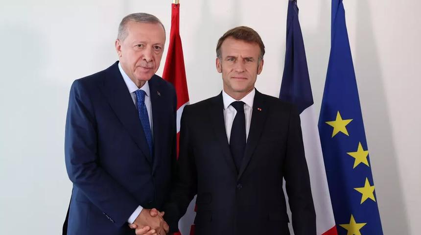 Cumhurbaşkanı Erdoğan, Macron ile görüştü