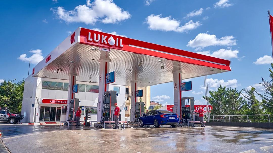 Türkiye de 600 ün üzerinde istasyonu var! Akaryakıt devinin mallarına 30 saniyede el konuldu 1