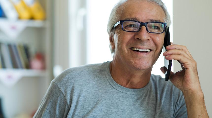 Telefonla konuşurken neden sesimiz daha farklı gelir? Sebebi nedir?