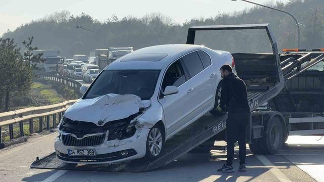 Arnavutköy’de zincirleme trafik kazası 3