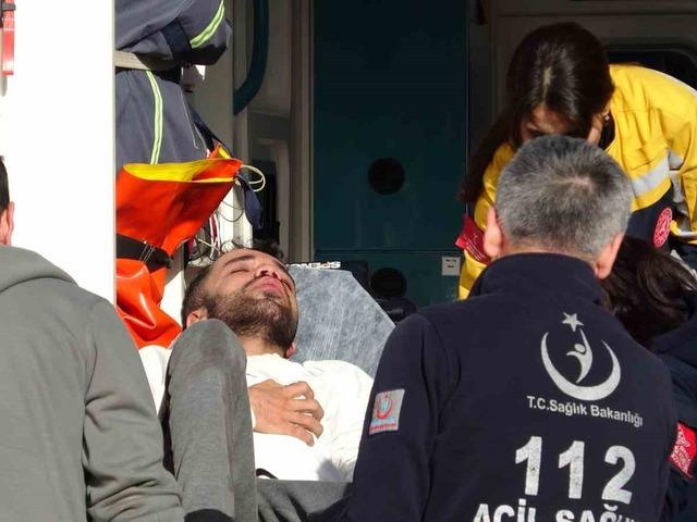 Yangına uykuda yakalandı, dumandan etkilendi