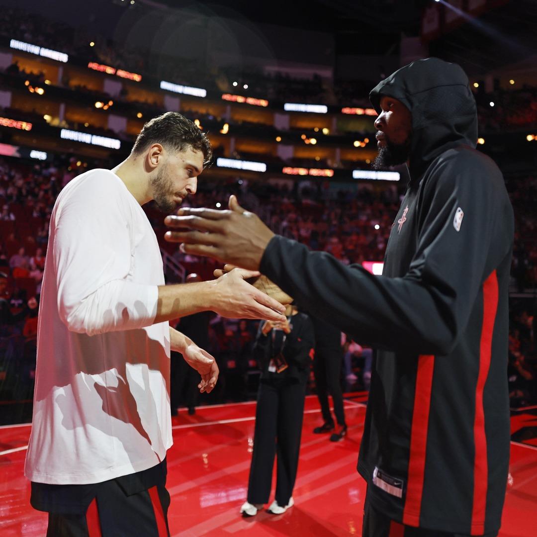 Milli basketbolcumuz Alperen Şengün NBA tarihinde bir ilki başardı!  2