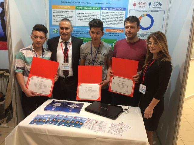 Altıntaş Şehit Polis Elvan &Ouml;zbay Mesleki ve Teknik Anadolu Lisesi&rsquo;nin proje başarısı 1