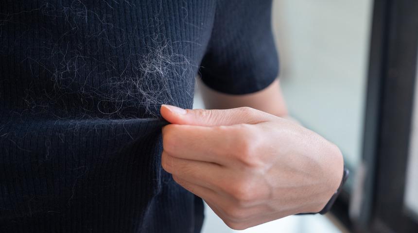 Yün kazaklar neden saçları elektriklendirir? Sebebi nedir?