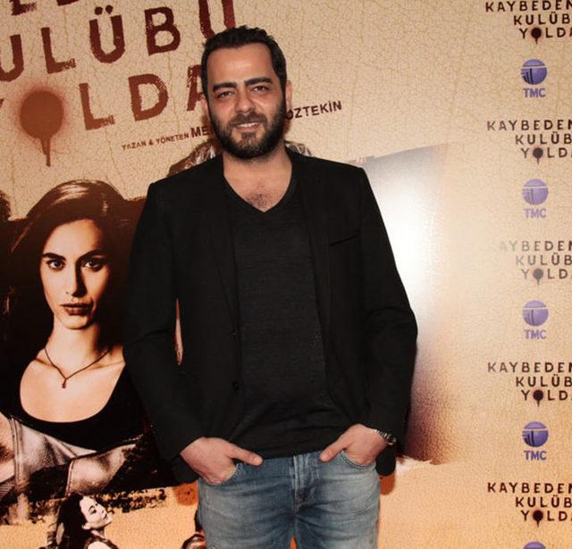 Film bitince de Kerem Fırtına ayağa kalkıp alkışlamış, hiçbir şey olmamış gibi de salondan çıkmış.